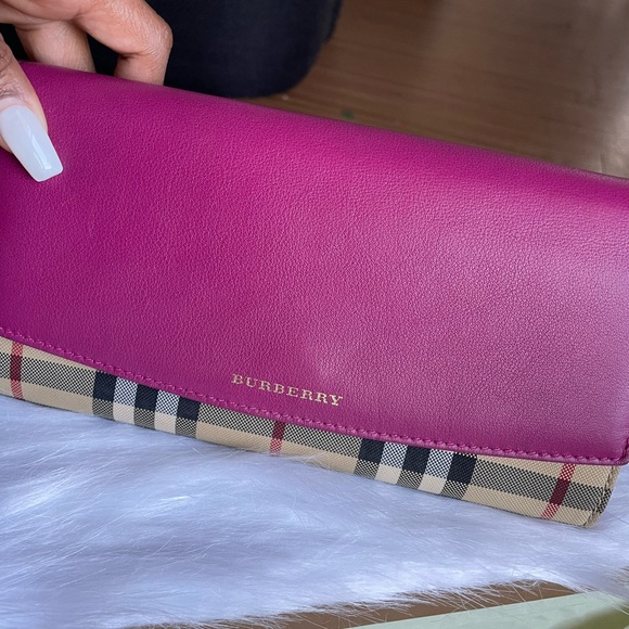 Burberry Henley House Check on Chain - Picture 3 of 15